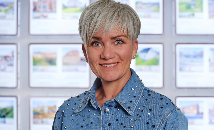 Mette - Ejendomsmægler John Ole